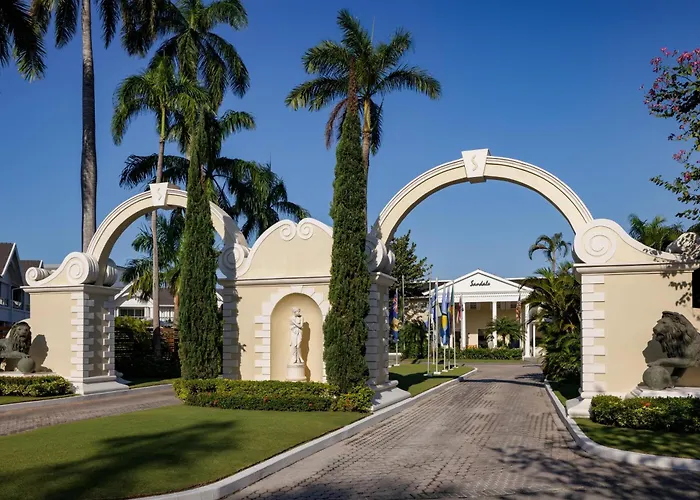 Sandals Royal Caribbean All Inclusive Resort & Private Island - Couples Only